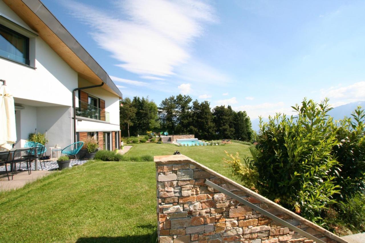 Montreux Holiday Home Eksteriør bilde