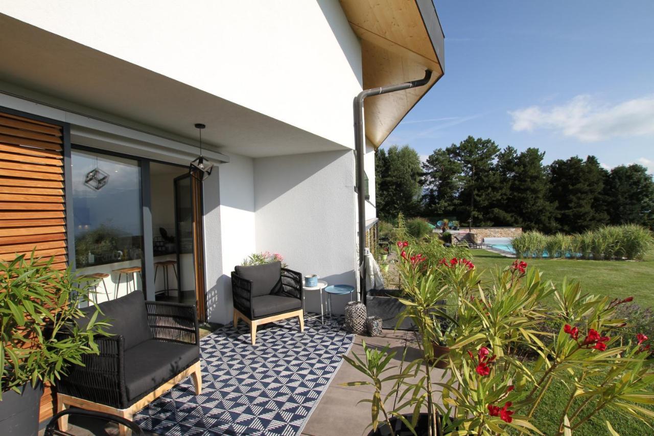 Montreux Holiday Home Eksteriør bilde