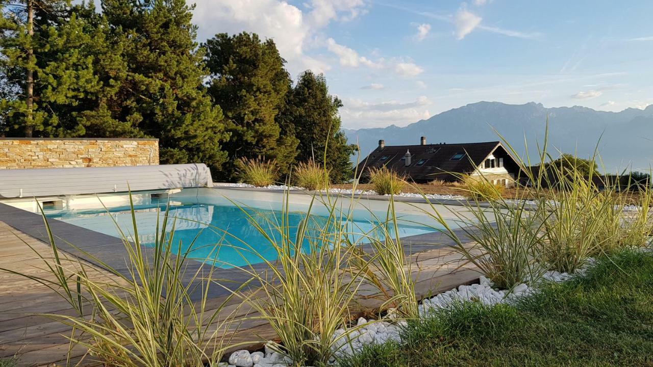 Montreux Holiday Home Eksteriør bilde
