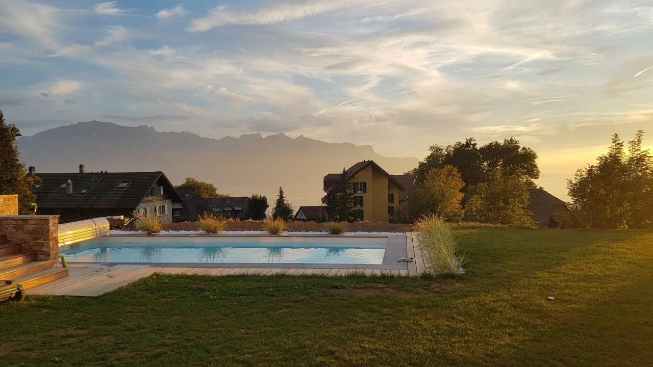 Montreux Holiday Home Eksteriør bilde