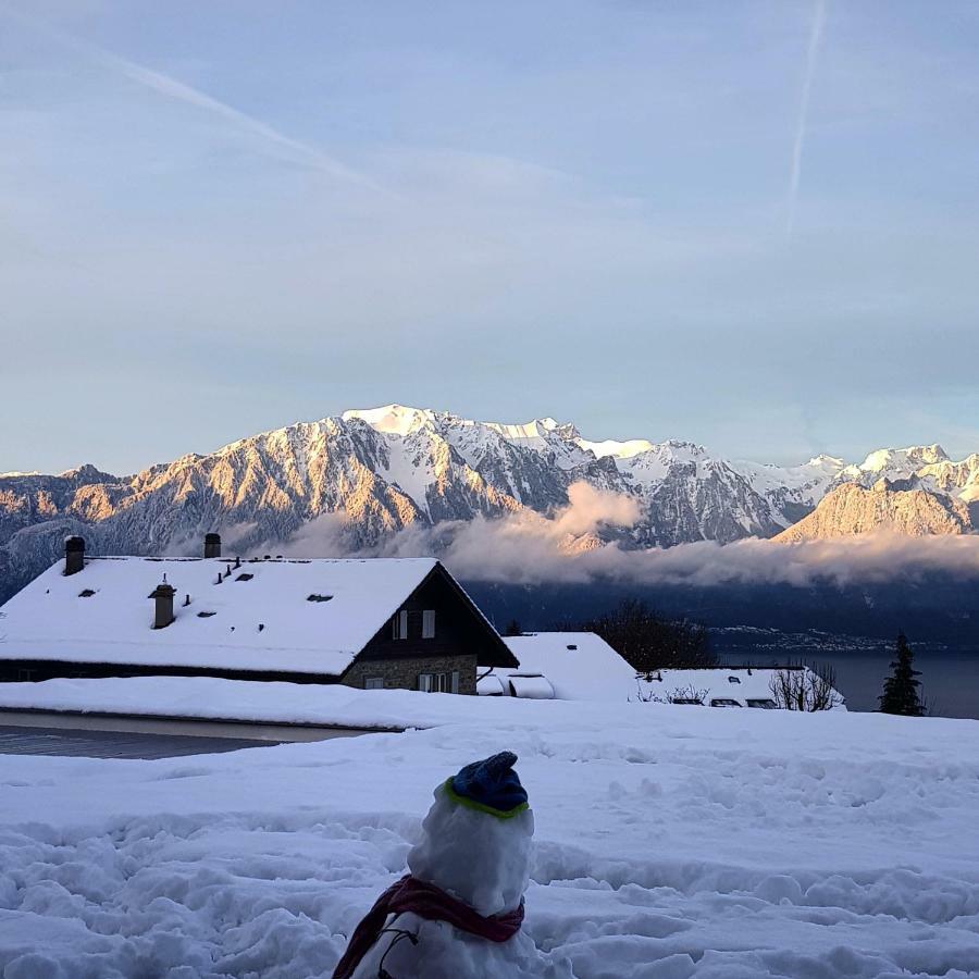 Montreux Holiday Home Eksteriør bilde